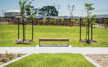 CLYDEVALE ESTATE : Plymouth Boulevard Park